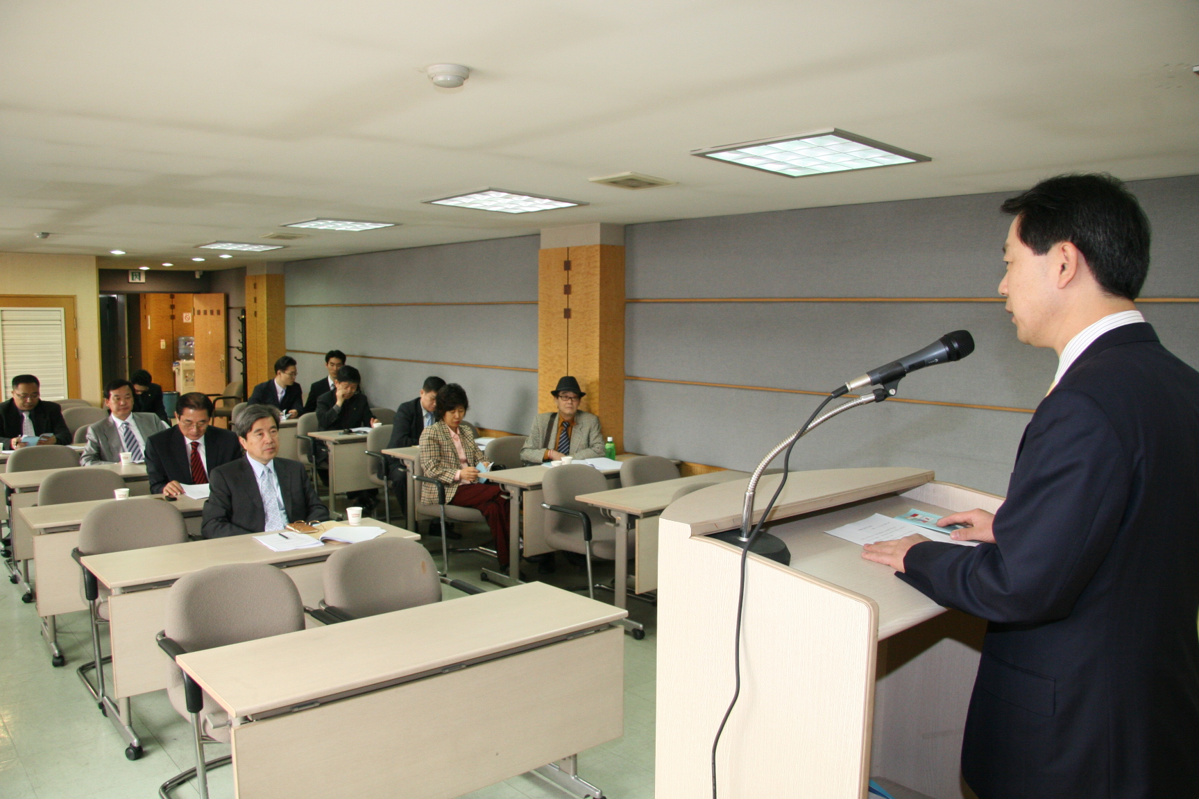 아시아 통상사절단, 결단식 가져