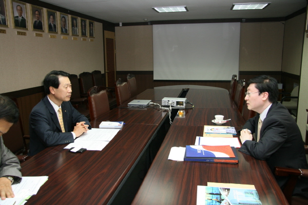 한불상공회의소 회장 내방