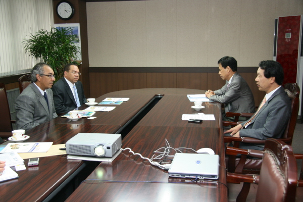 도미니카 투자부장관 내방