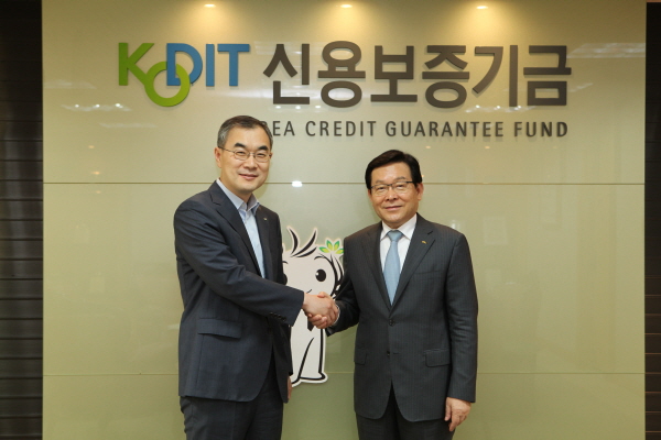 신태용회장, 신용보증기금이사장과 교류협력 논의