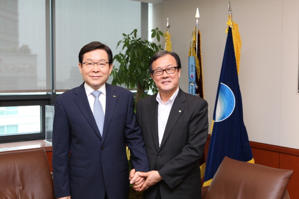 협회 사무실 이전식 개최