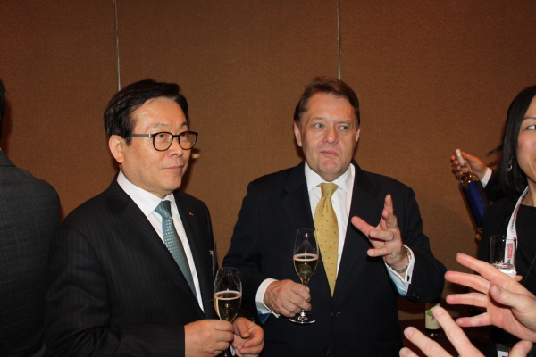 영국 무임소장관 방한 만찬 참석