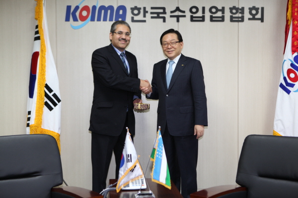 주한 우즈베키스탄 대사 신태용 회장 내방