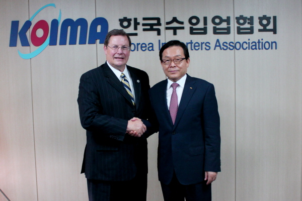 미 아칸소주 리틀락시 시장, 협회 내방