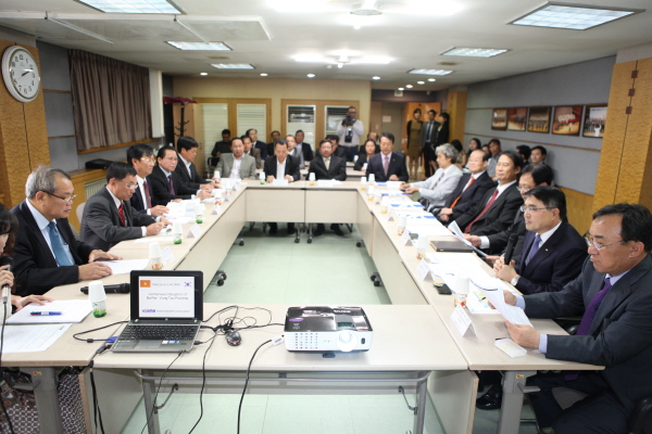 베트남 바리아 붕따오 주 성장 협회 내방