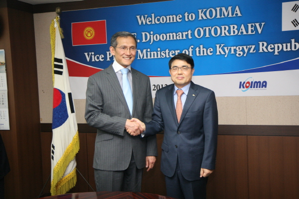 오토르바예프 키르키즈스탄 부총리, 이주태 회장 내방