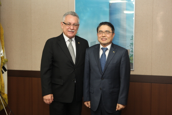 주한 과테말라 대사, 퇴임인사로 감사의 뜻 전해