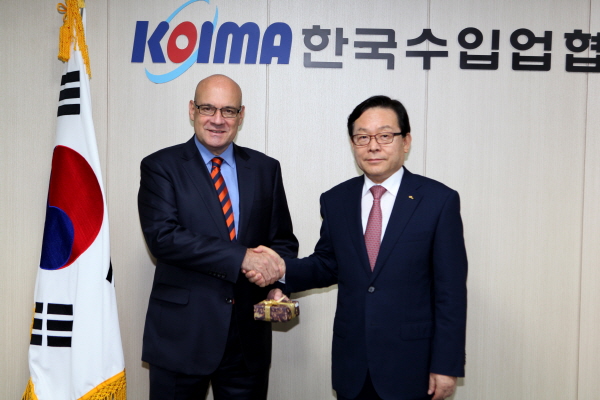 주한페루대사, 신임인사차 협회내방