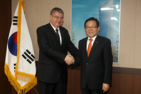 주한 이스라엘 대사, 협회 내방