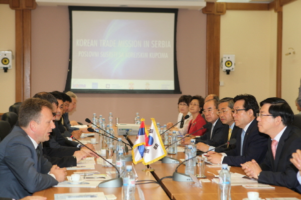 유럽통상사절단, 세르비아에서 무역확대간담회 및 구매상담회 개최
