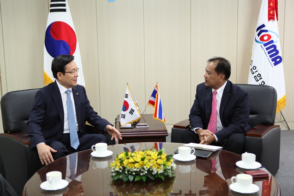 주한 태국 대사, 협회 내방