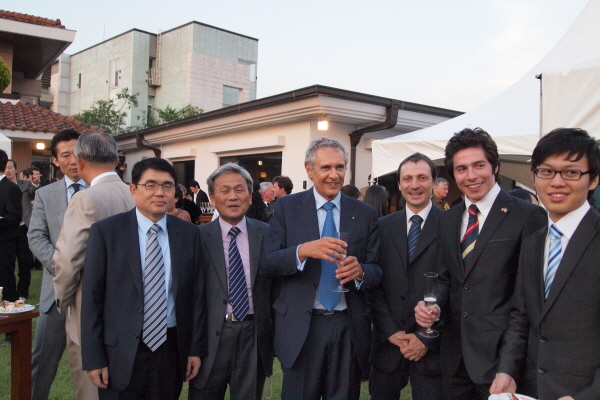 이탈리아 국경일 참석해 축하의 뜻 전해