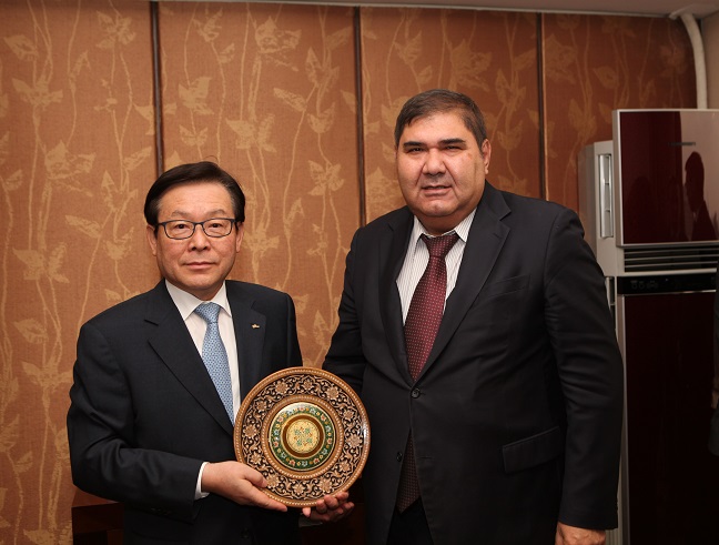우즈베키스탄 대외경제무역투자부장관 미팅