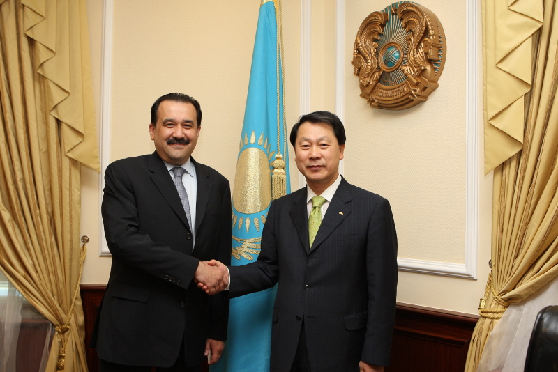 김완희 수입업협회장, 카자흐 총리와 통상확대 논의