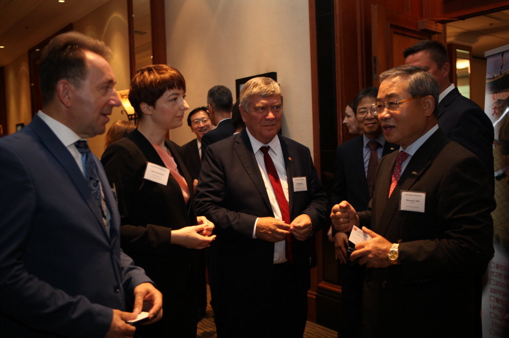 폴란드 주지사 사절단 방한 세미나