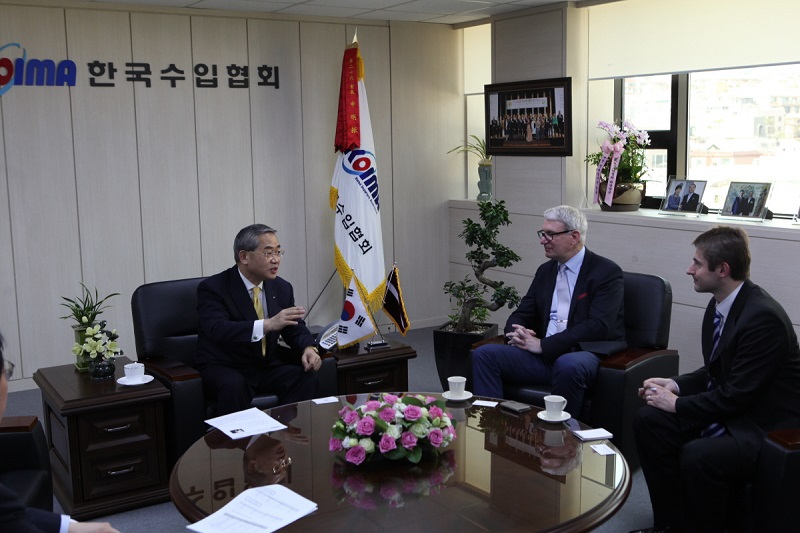 주한 라트비아 대사 내방