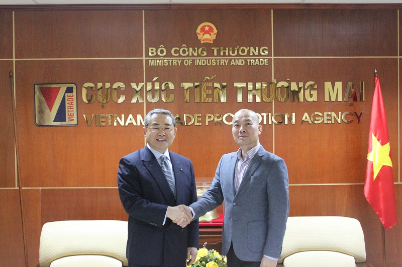 신명진 회장, 문 대통령 베트남․UAE 경제사절단 참가