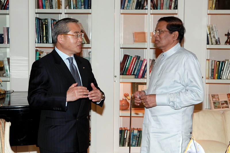 스리랑카 대통령 면담 Meeting with Sri Lankan President Interview
