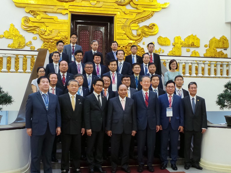 신명진 회장, 전경련 경제계 베트남 미션단 참가