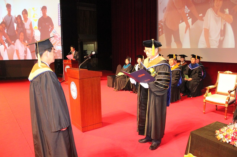 서울디지털대학교 학위수여식 특별상 시상