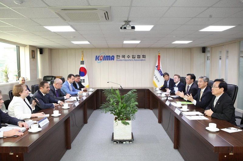 불가리아 경제부 장관 내방