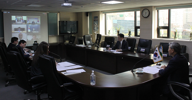 우즈베키스탄 상공회의소 및 대외투자무역부 화상회의 