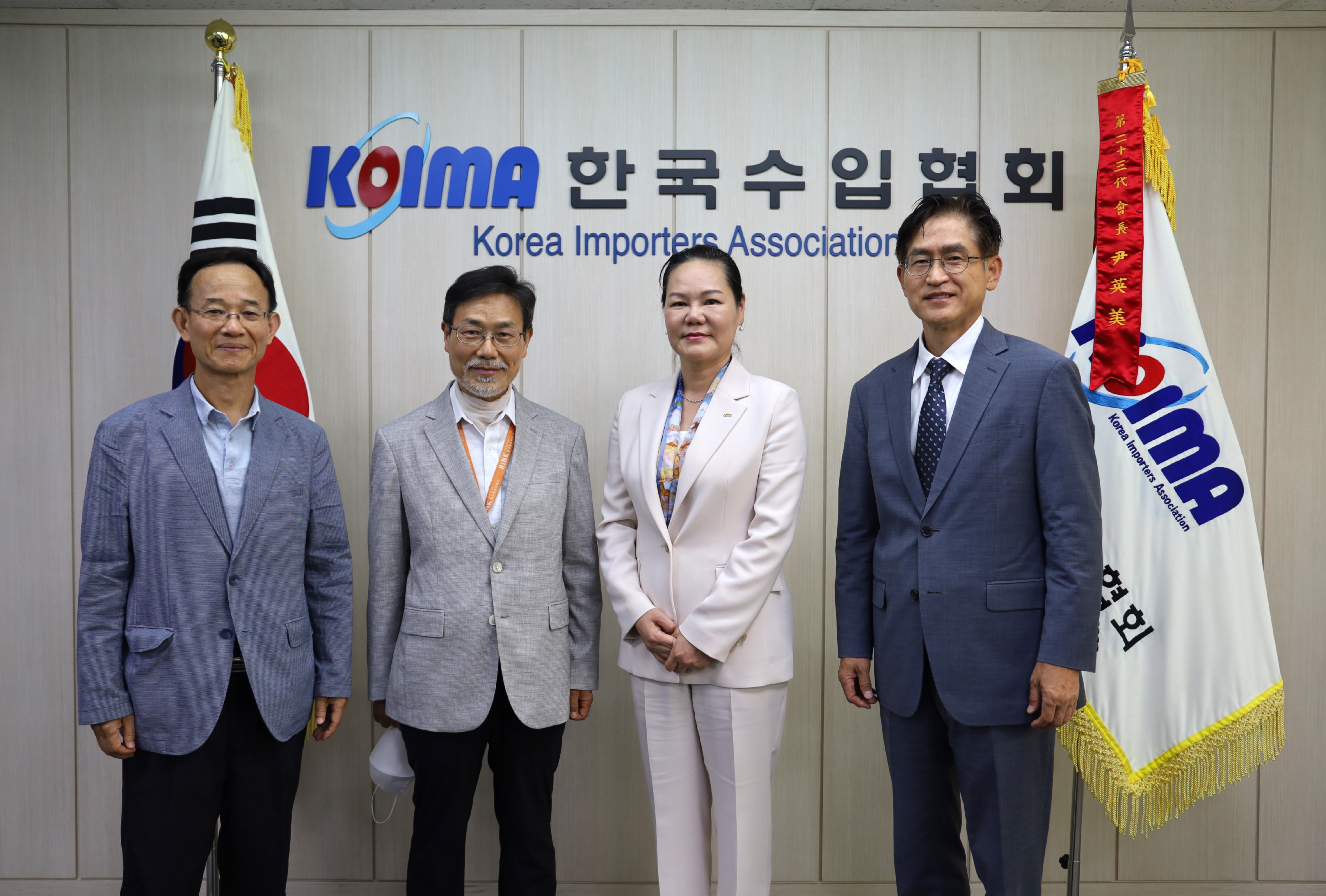 한국수입협회, 한국외교협회 주요 인사(전 덴마크·탄자니아 대사)와 만나 외교-무역 연계 협력방안 논의