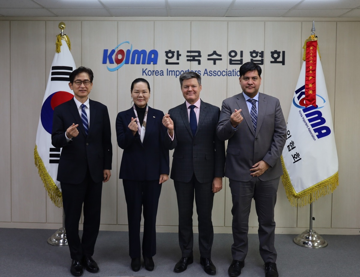 한국수입협회, 주한 칠레 대사와 교역 확대 방안 논의